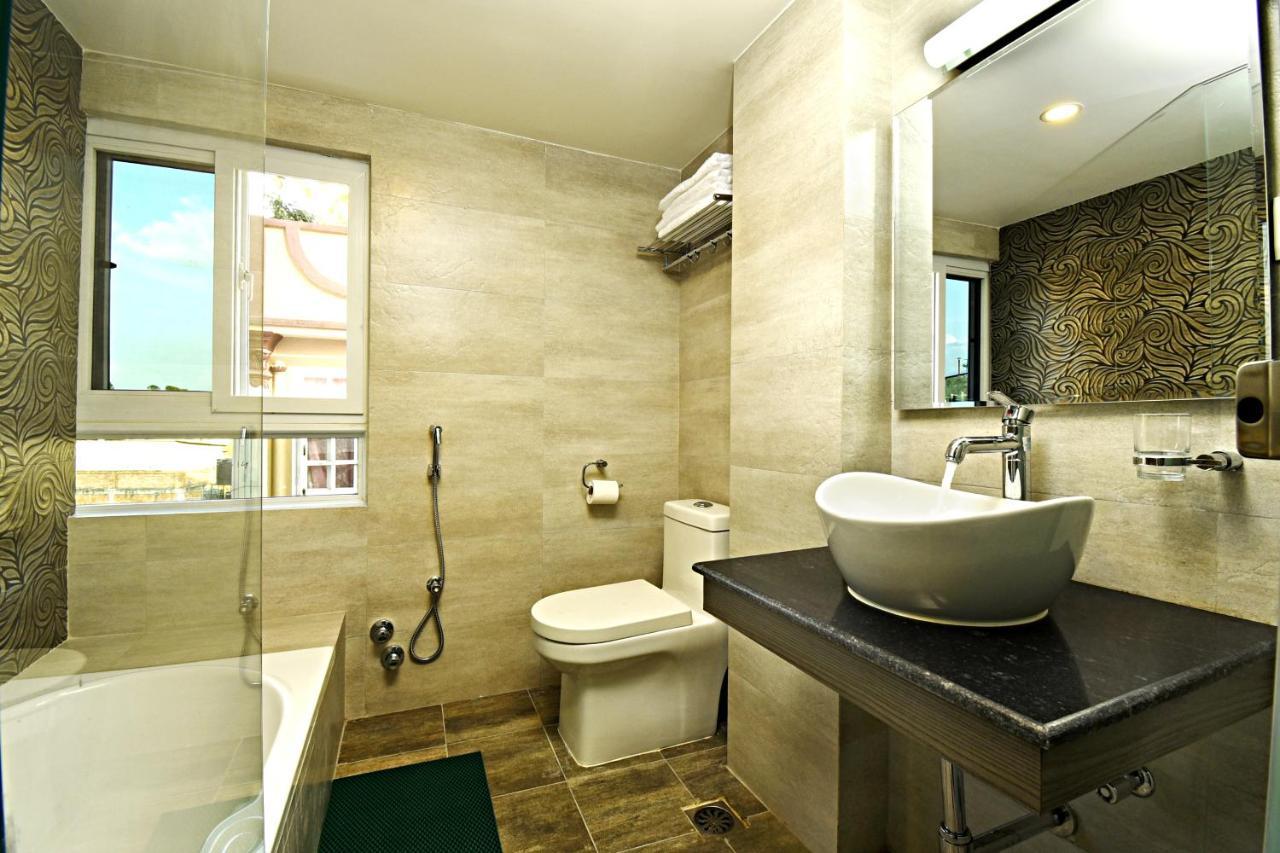 The Milestone Hotel Katmandou Extérieur photo