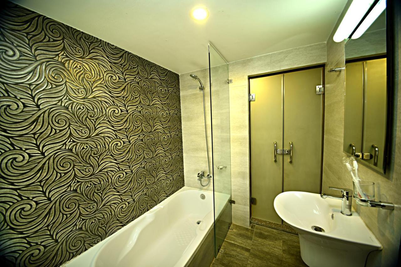 The Milestone Hotel Katmandou Extérieur photo