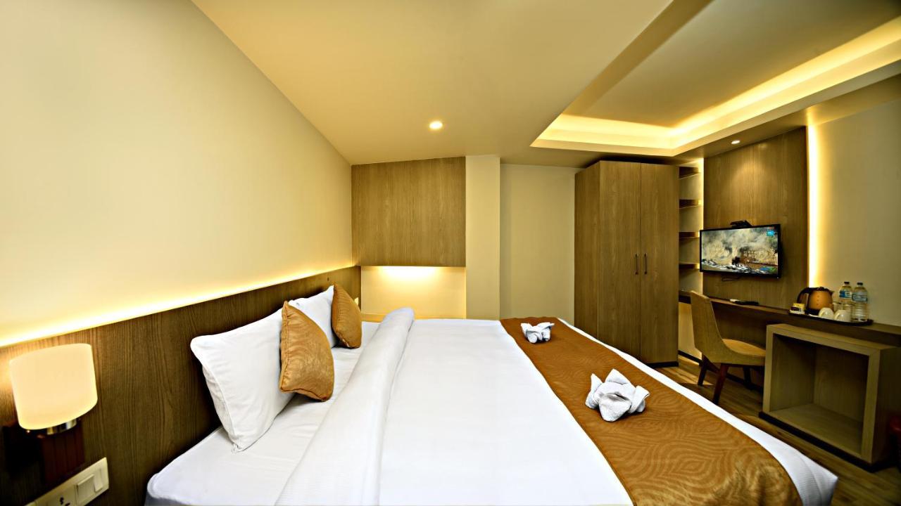 The Milestone Hotel Katmandou Extérieur photo